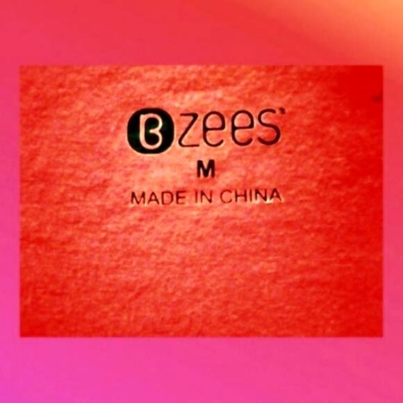 ZEES TOP/TUNIC Stretch Knit  B  RED Long Sleeve SIZE Medium NEVER WORN - Picture 3 of 3